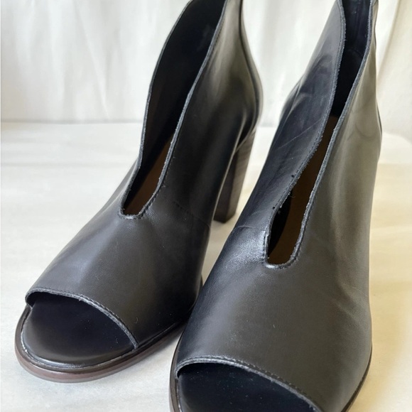 Lucky Brand Black Peep-Toe Heels - Picture 9 of 9